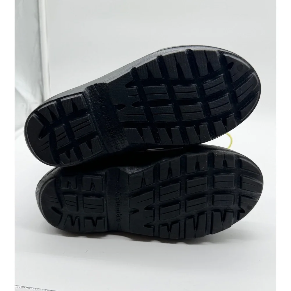 Columbia Powderbug Plus II Kids Snow Boots‎ Black Grey 400g Insulation Size 4